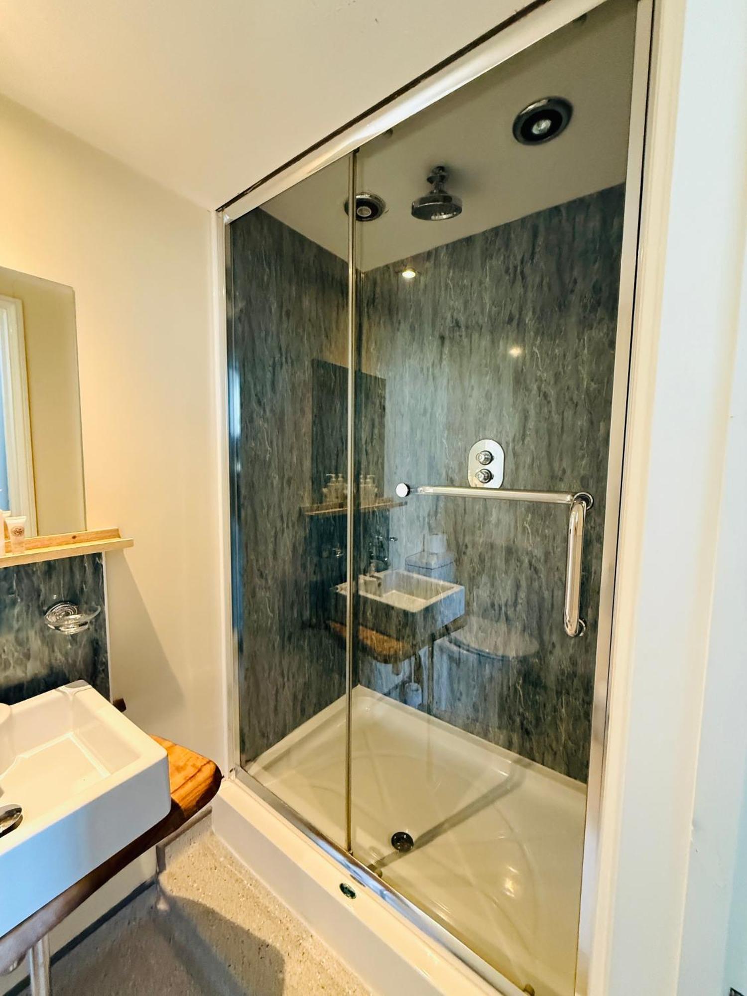 The Vale Hotel Cricklade