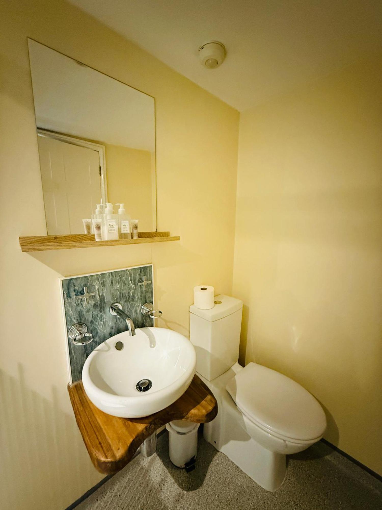 Hotel The Vale Cricklade