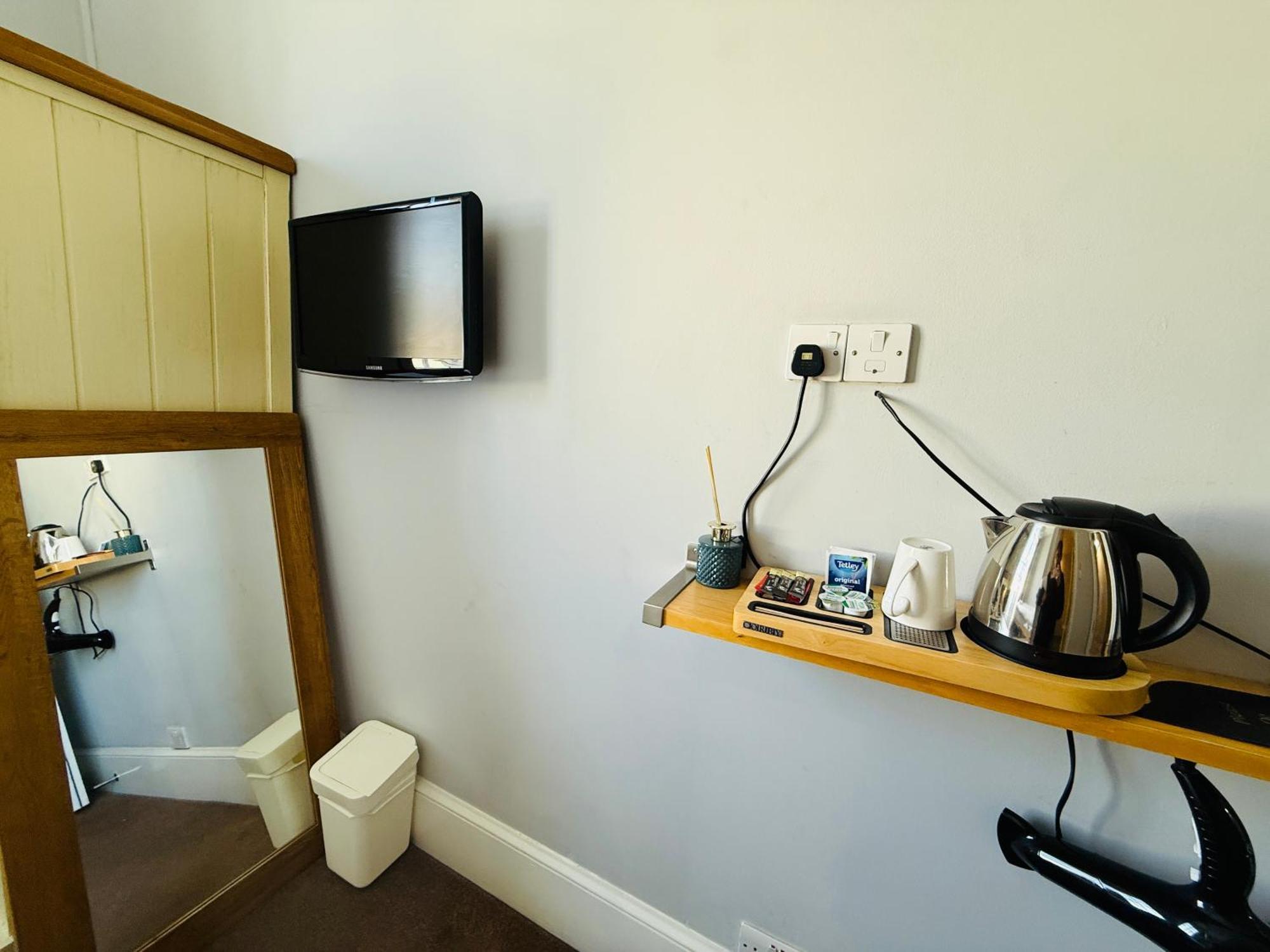 The Vale 5* Cricklade