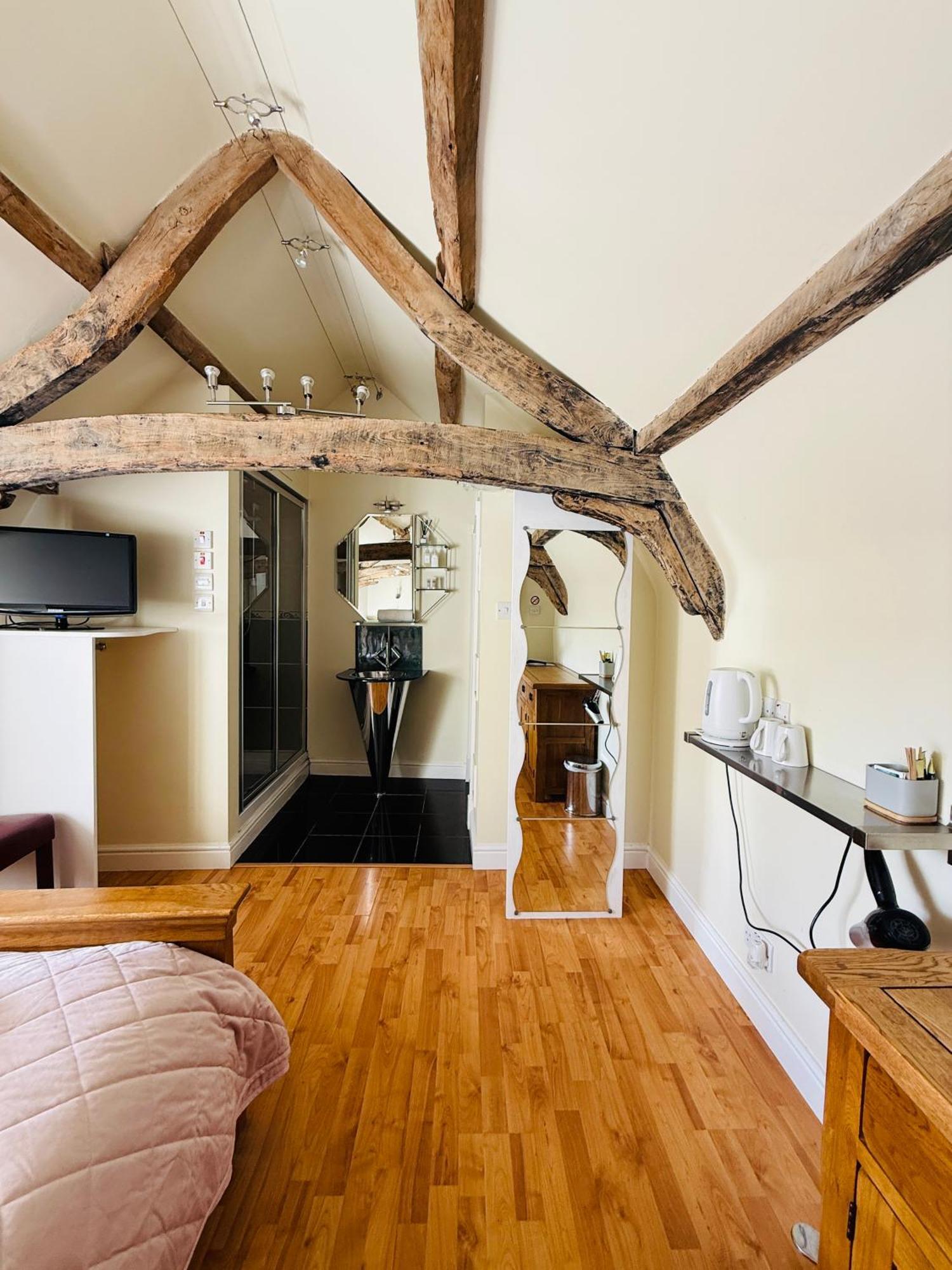 Hotel The Vale Cricklade