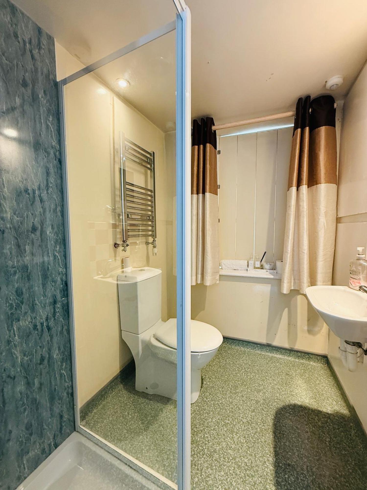 The Vale Hotel 5*